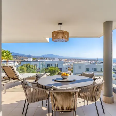 Modern 3 Bedroom With Sea Views Estepona