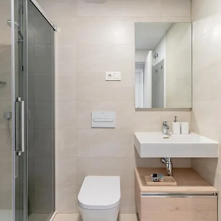 Modern 3 Bedroom With Sea Views Apartament Estepona