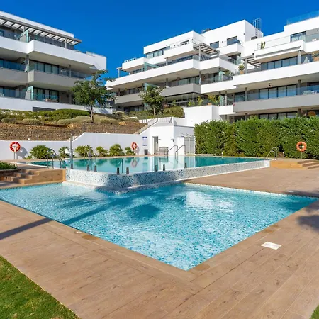 Modern 3 Bedroom With Sea Views * Estepona