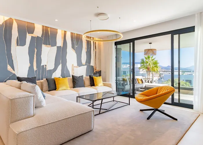 Apartamento Modern 3 Bedroom With Sea Views