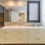 Modern 3 Bedroom With Sea Views * Estepona